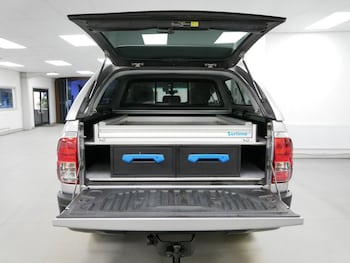 Used Toyota Hilux 2017 for sale - 76950277: Photo