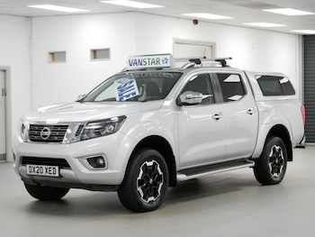Used Nissan Navara 2020 for sale - 75559697: Photo