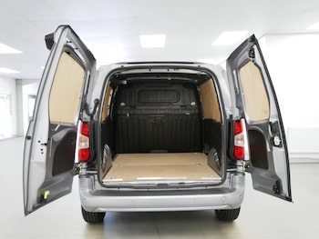 Used Vauxhall Combo 2024 for sale - 75487990: Photo