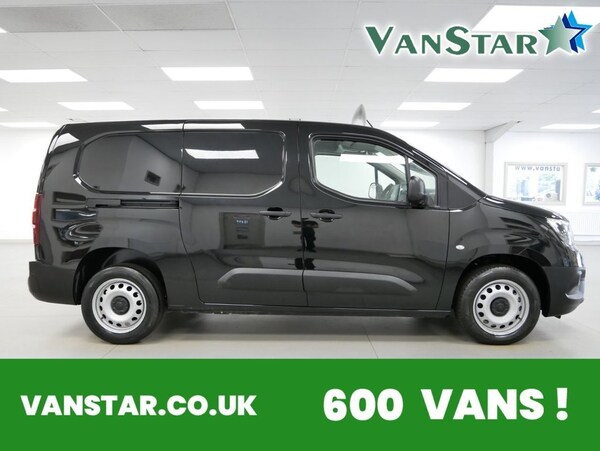 Used Vauxhall Combo 2022 for sale - 75573894: Photo 1