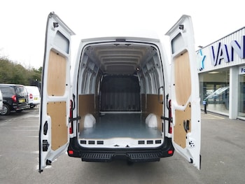 Used Renault Master 2024 for sale - 78082578: Photo