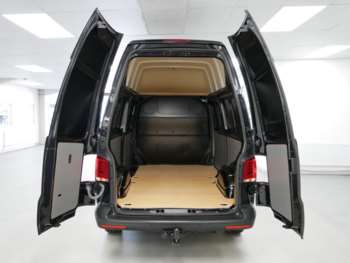 Used Volkswagen Transporter 2022 for sale - 74443693: Photo