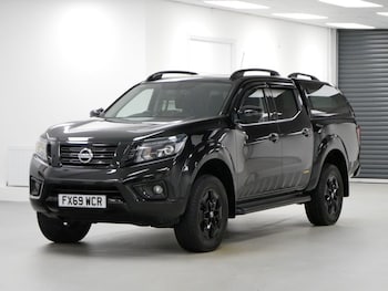 Used Nissan Navara 2020 for sale - 77341606: Photo