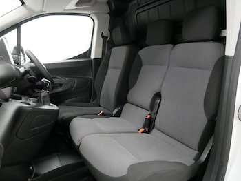 Used Peugeot Partner 2019 for sale - 77719415: Photo