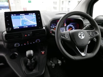 Used Vauxhall Combo 2023 for sale - 76250086: Photo 3