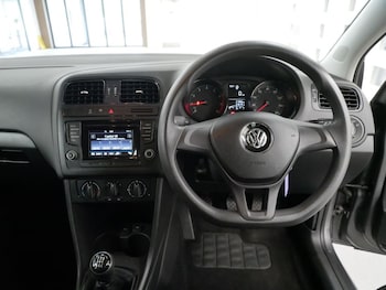 Used Volkswagen Polo 2017 for sale - 78863493: Photo