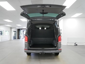 Used Volkswagen Transporter 2021 for sale - 79423033: Photo