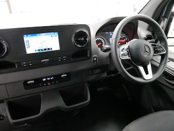 Used Mercedes-Benz Sprinter 2023 for sale - 75974250: Photo