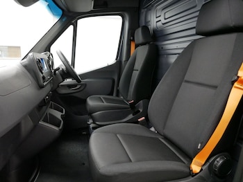 Used Mercedes-Benz Sprinter 2023 for sale - 75974250: Photo