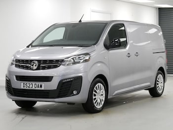 Vauxhall Vivaro feature image