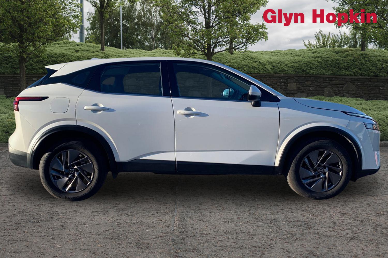 Used Nissan Qashqai 2021 for sale - 76696437: Photo 2