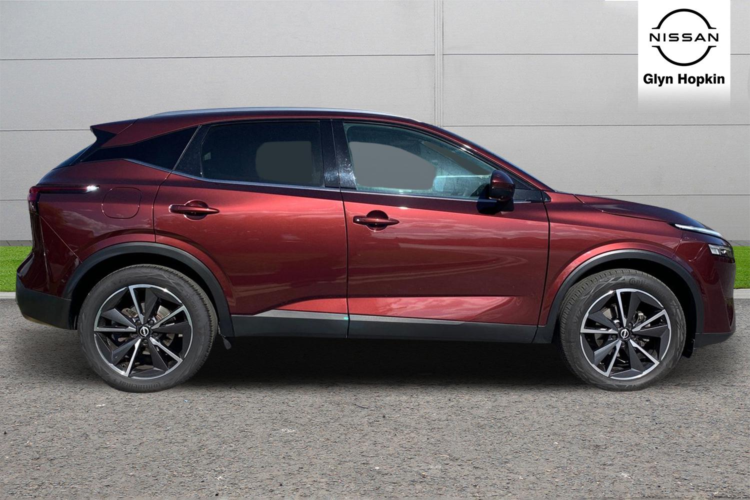 Used Nissan Qashqai 2022 for sale - 75992844: Photo 2