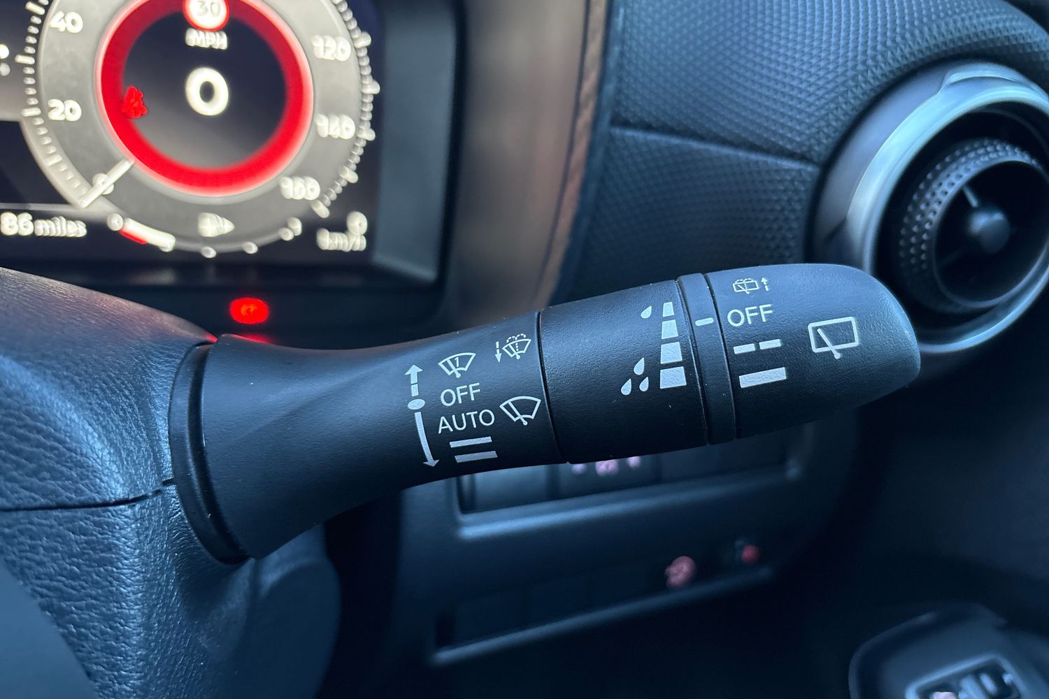 Used Nissan Juke 2024 for sale - 76907996: Photo 34