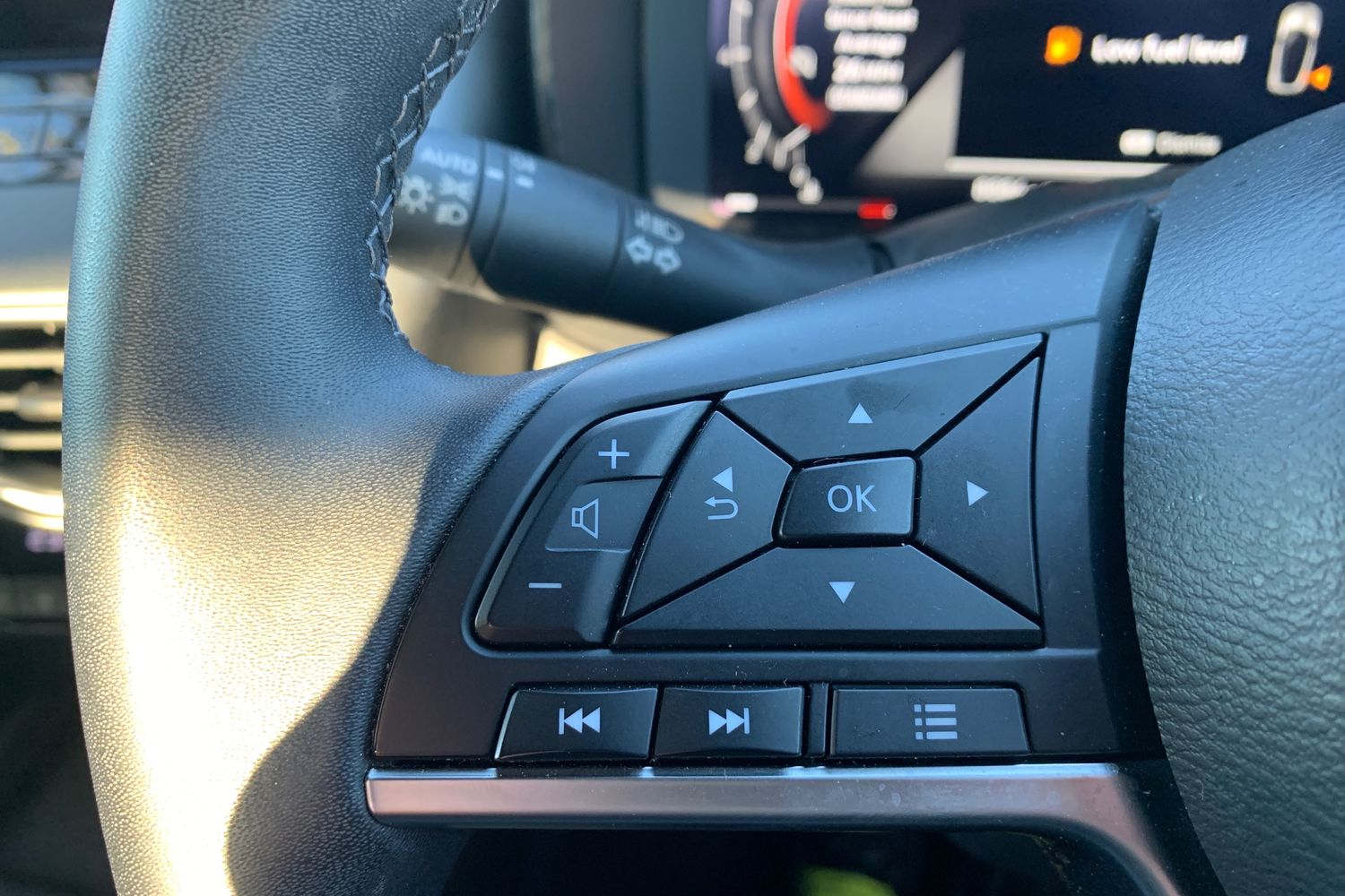 Used Nissan Juke 2024 for sale - 76191064: Photo 21