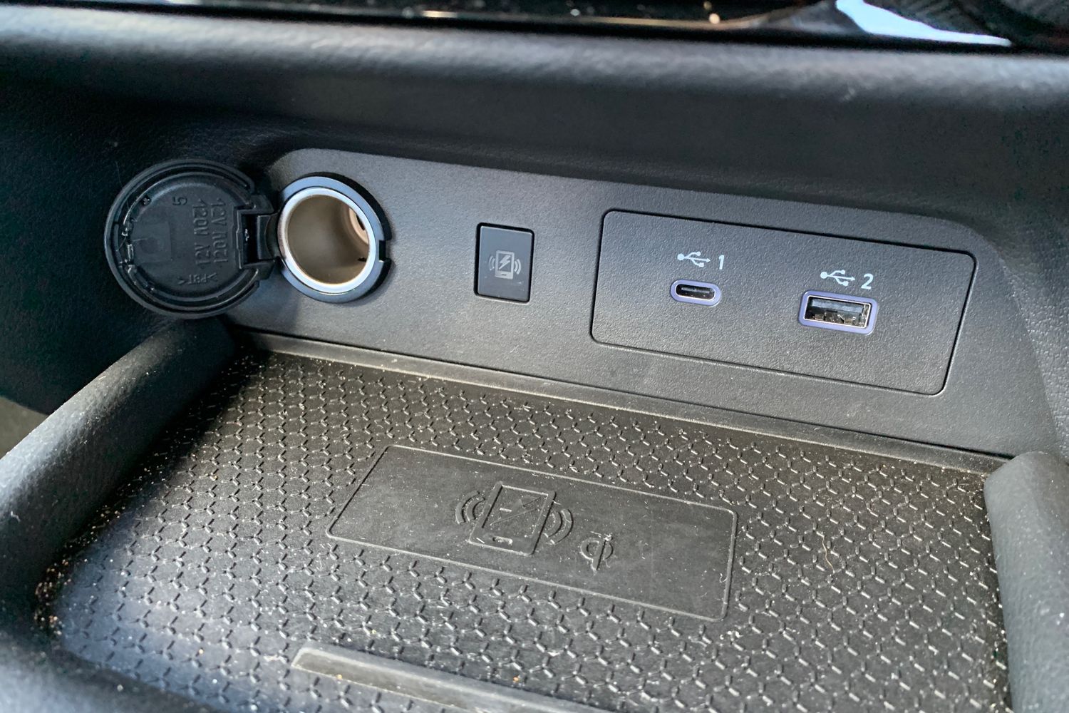 Used Nissan Juke 2024 for sale - 76191064: Photo 30