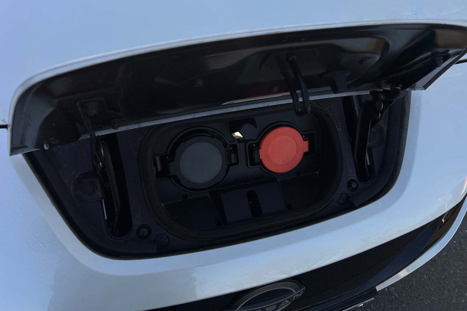 Used Nissan Leaf 2022 for sale - 77499598: Photo 30