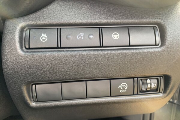 Used Nissan Juke 2024 for sale - 75019272: Photo 28