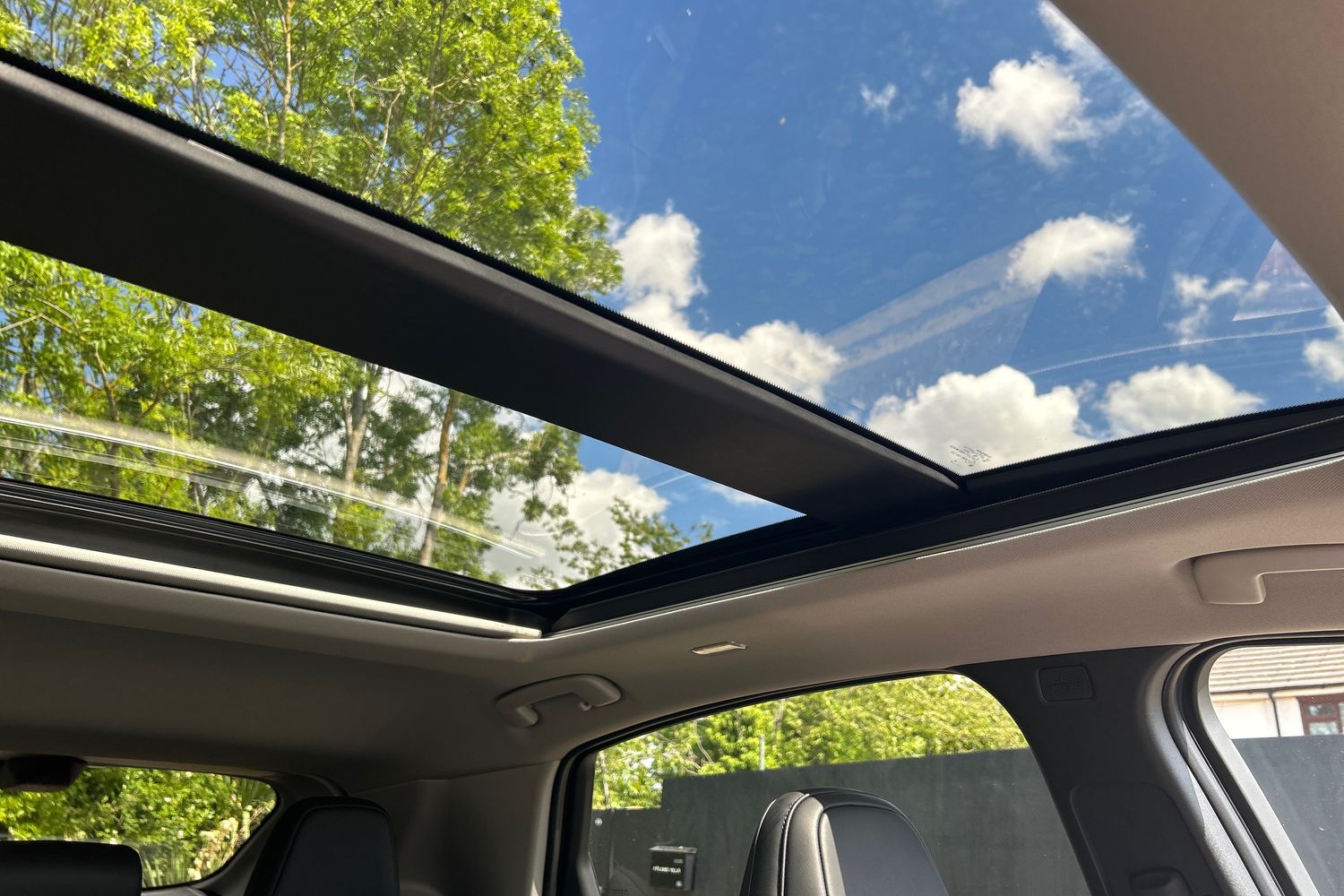 Used Nissan ARIYA 2025 for sale - 77965066: Photo 42