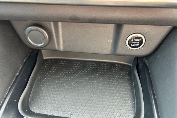 Used Nissan Qashqai 2022 for sale - 74636812: Photo 35