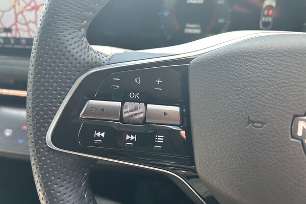Used Nissan ARIYA 2025 for sale - 75263564: Photo 21