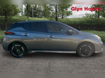 Used Nissan Leaf 2023 for sale - 77186366: Photo