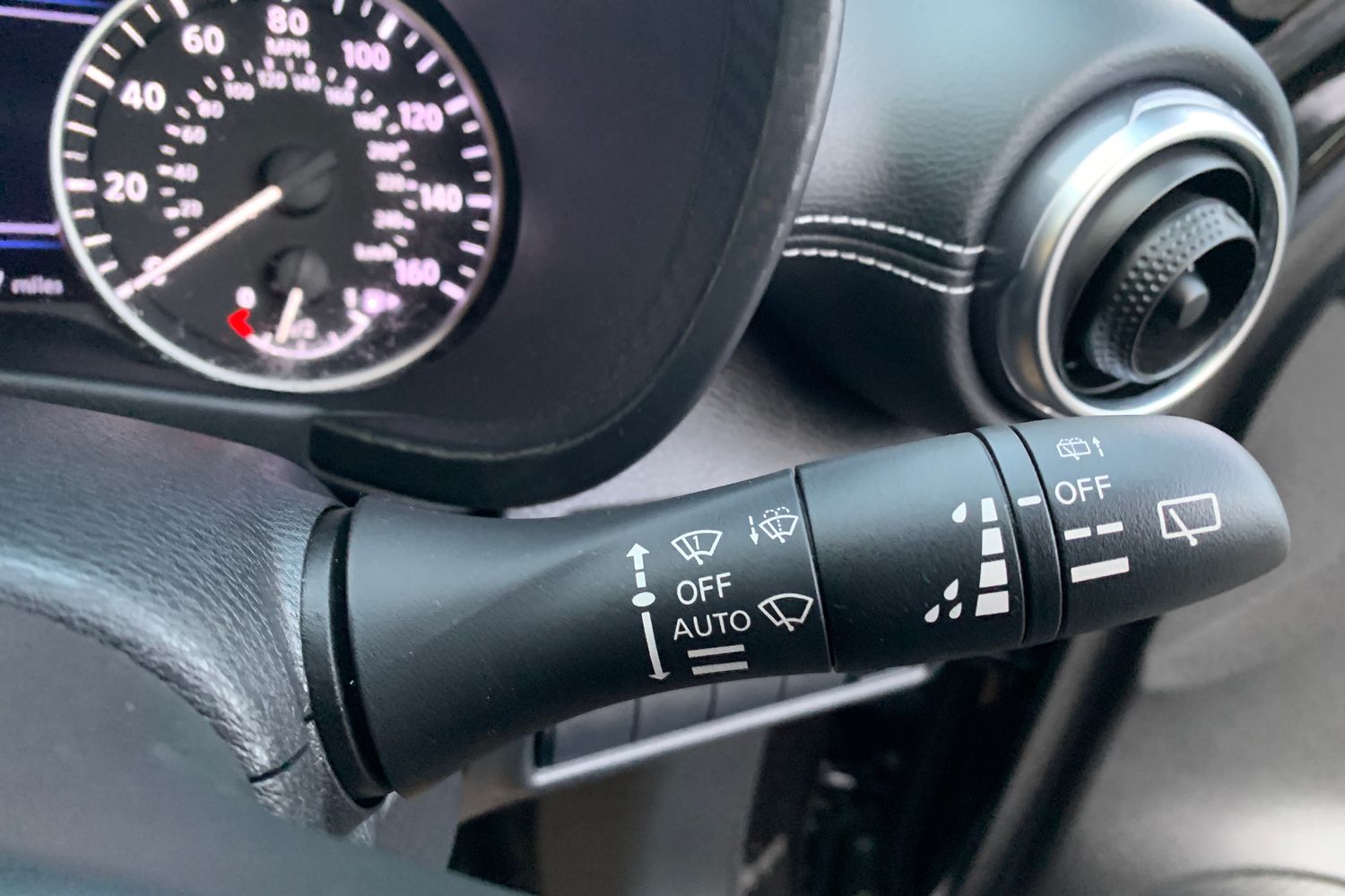 Used Nissan Juke 2024 for sale - 77307655: Photo 39