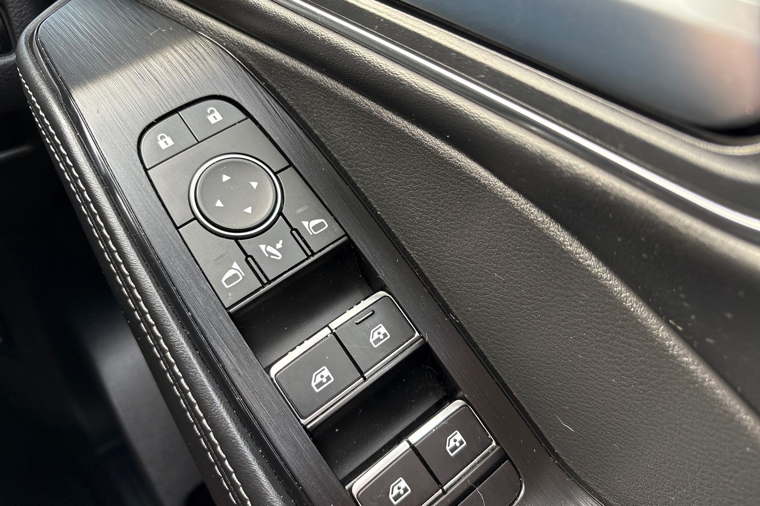 Used Nissan X-Trail 2022 for sale - 77043033: Photo 16