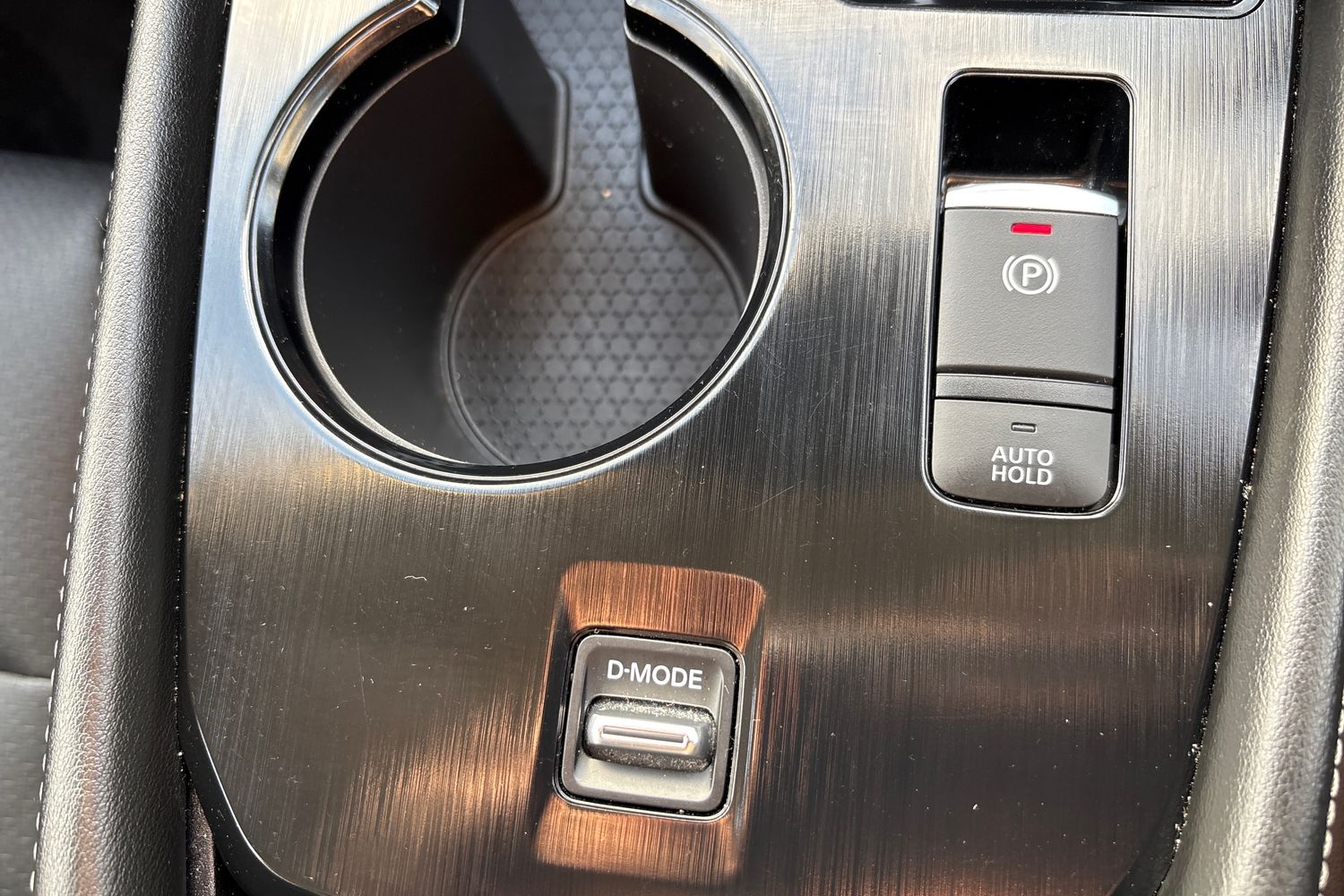 Used Nissan X-Trail 2022 for sale - 77043033: Photo 40