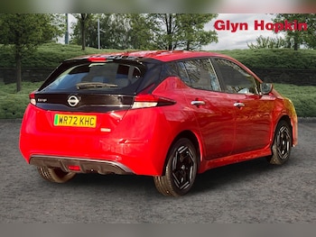 Used Nissan Leaf 2022 for sale - 76874536: Photo