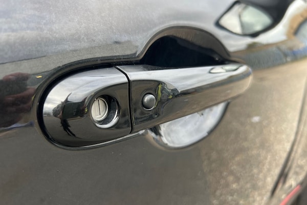 Used Nissan Juke 2018 for sale - 76302308: Photo 30