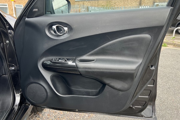 Used Nissan Juke 2018 for sale - 76302308: Photo 32
