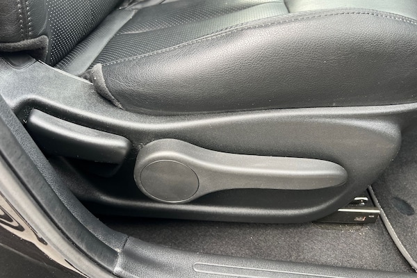 Used Nissan Juke 2018 for sale - 76302308: Photo 33