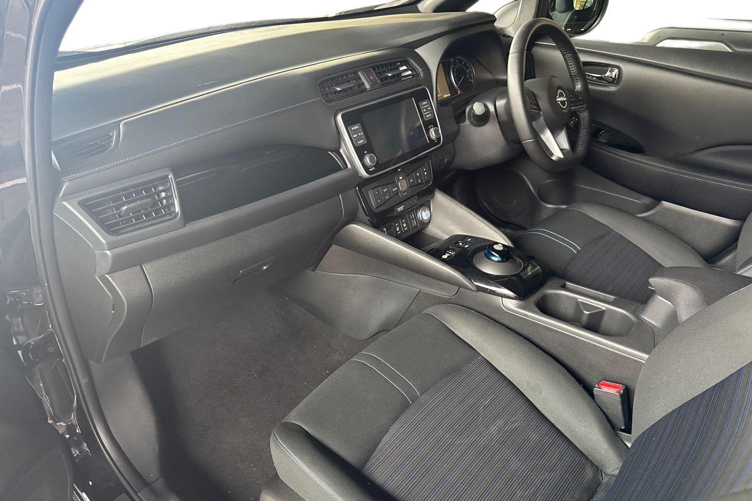 Used Nissan Leaf 2022 for sale - 76652477: Photo 13