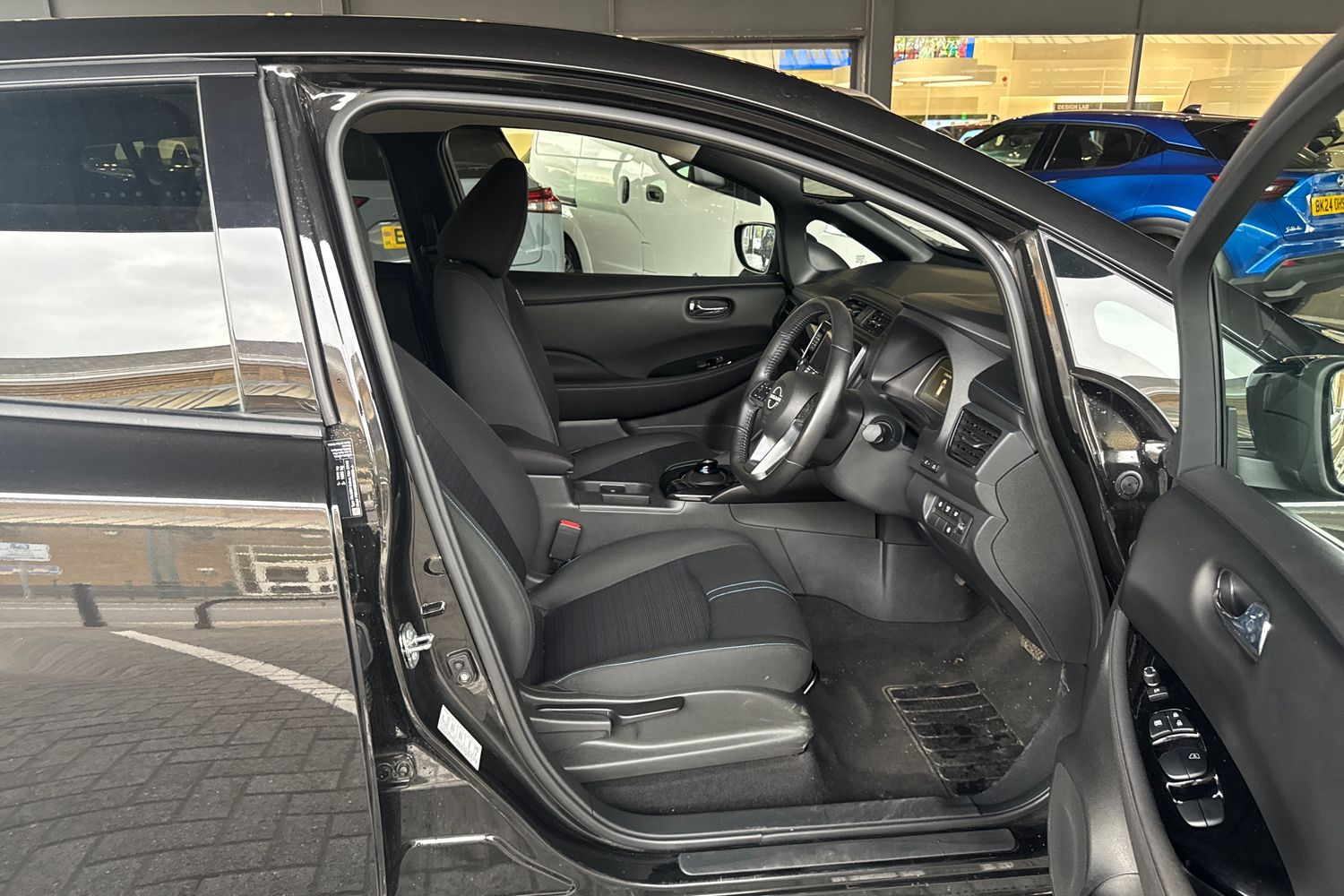 Used Nissan Leaf 2022 for sale - 76652477: Photo 40