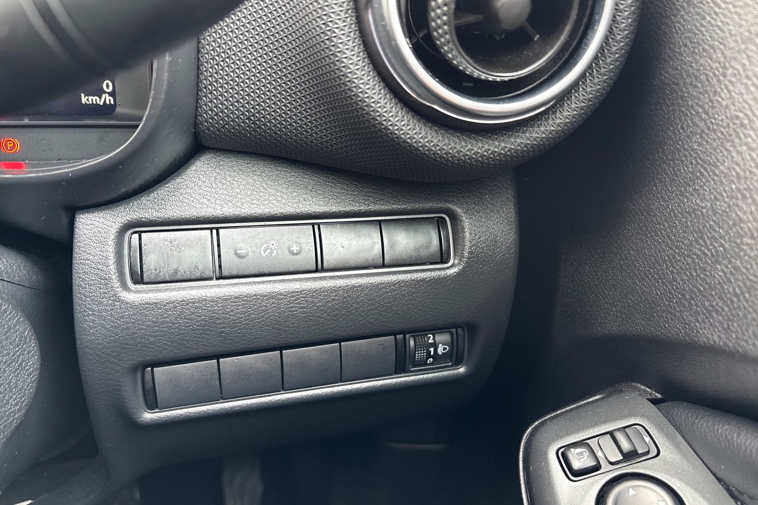 Used Nissan Juke 2025 for sale - 77256475: Photo 33