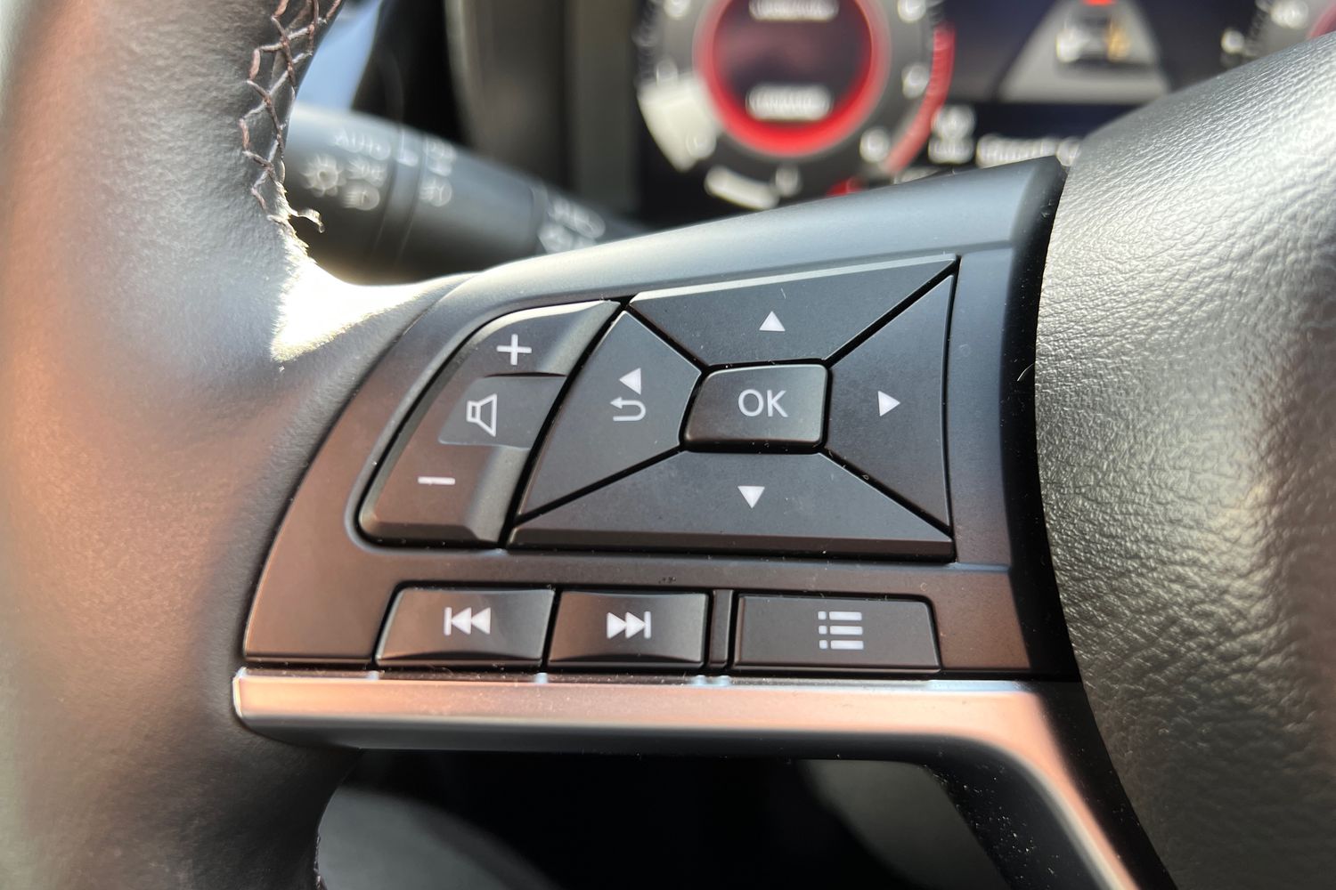 Used Nissan Juke 2024 for sale - 76494060: Photo 21