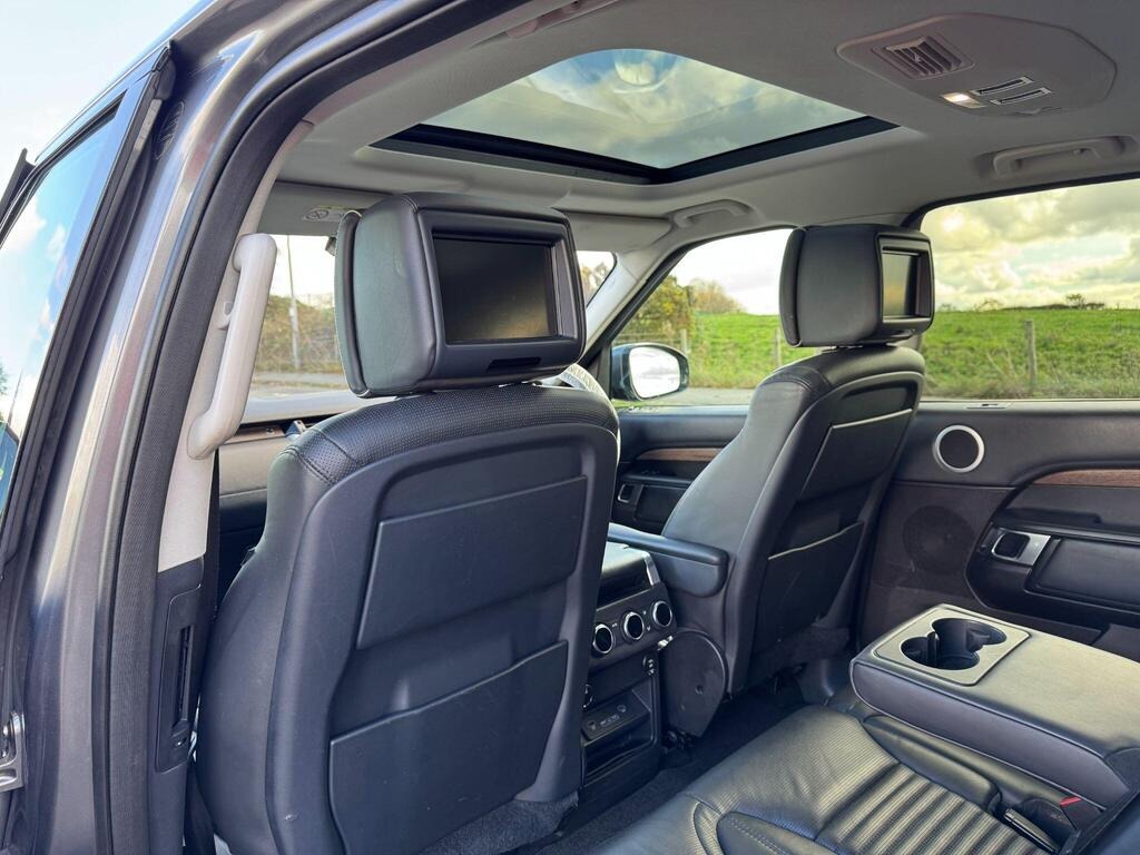 Used Land Rover Discovery 2017 for sale - 77760649: Photo 11