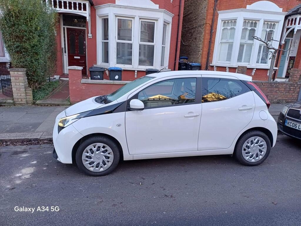 Used Toyota AYGO 2021 for sale - 77275128: Photo 3