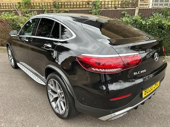 Used Mercedes-Benz GLC 2020 for sale - 78932858: Photo