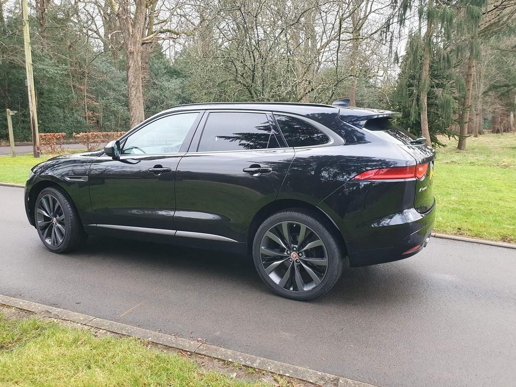 Used Jaguar F-Pace 2019 for sale - 77952208: Photo 4
