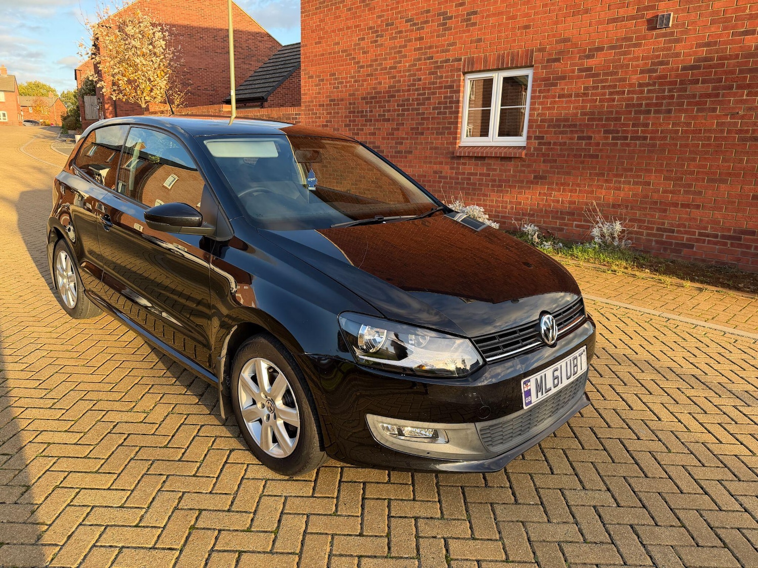 Used Volkswagen Polo 2011 for sale - 76399305: Photo 1