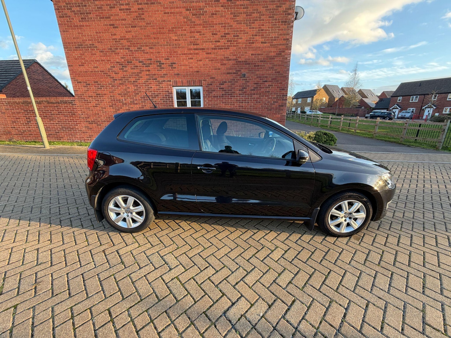 Used Volkswagen Polo 2011 for sale - 76399305: Photo 16