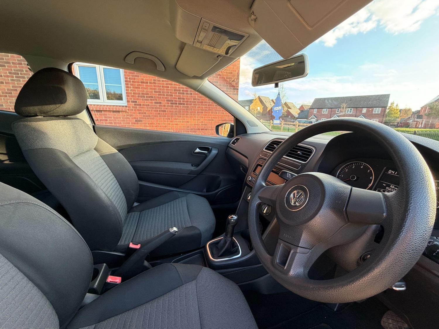 Used Volkswagen Polo 2011 for sale - 76399305: Photo 21