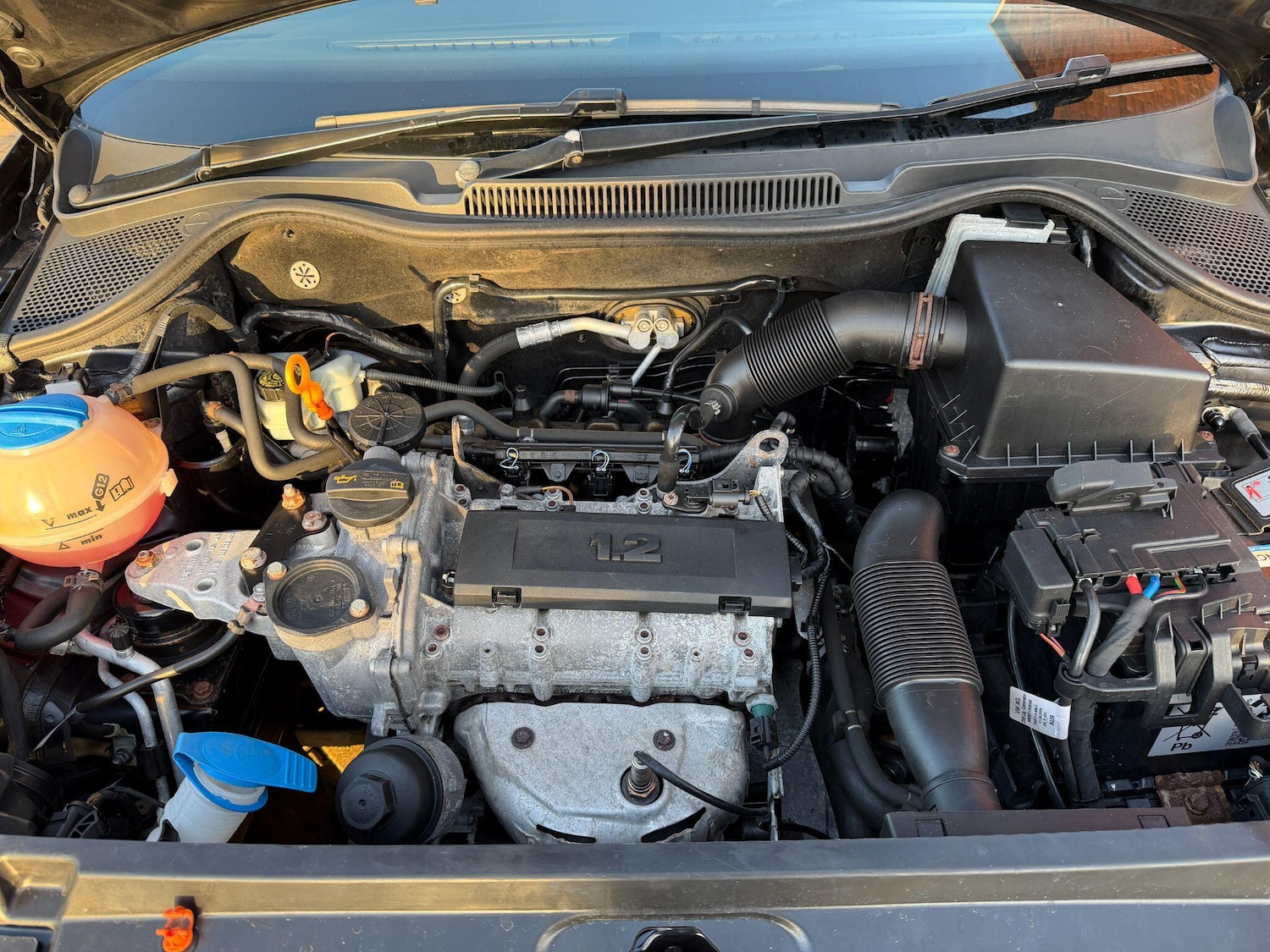 Used Volkswagen Polo 2011 for sale - 76399305: Photo 37