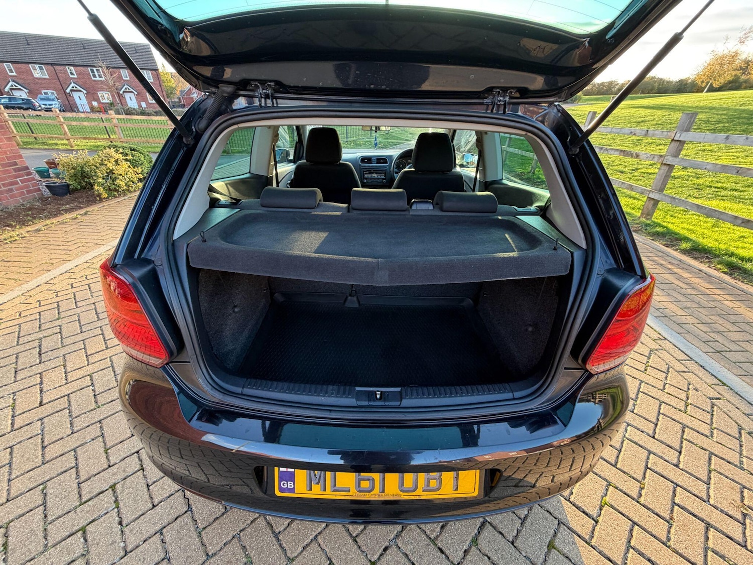 Used Volkswagen Polo 2011 for sale - 76399305: Photo 48