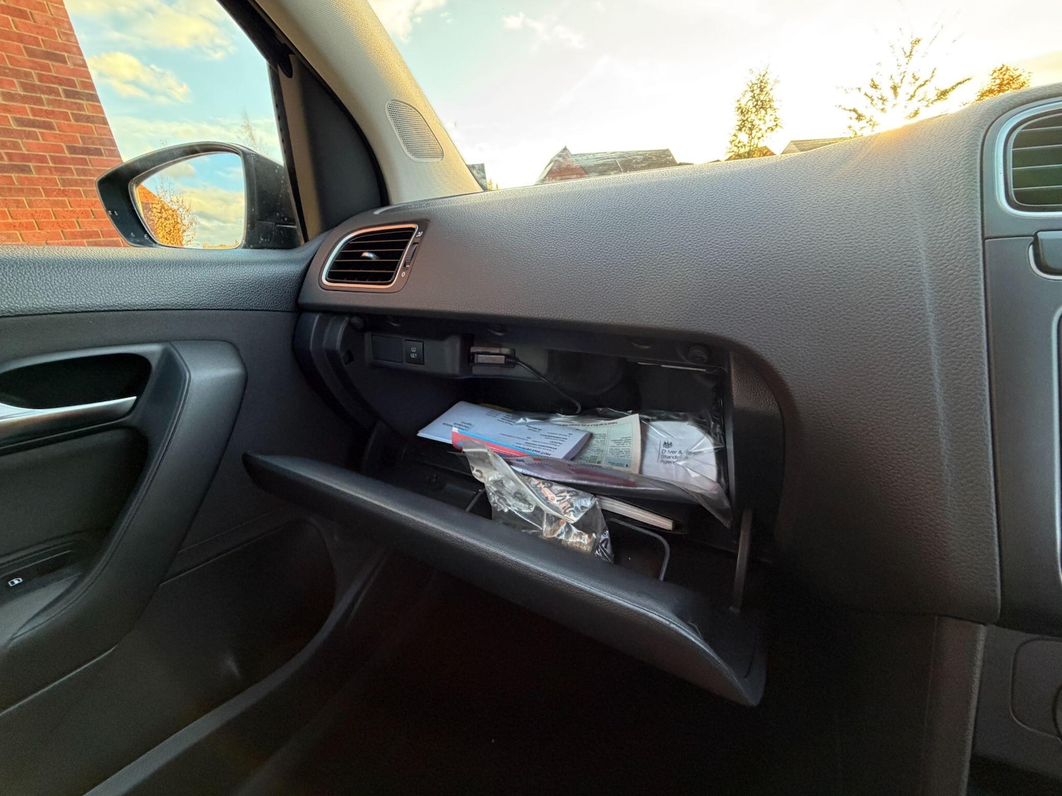 Used Volkswagen Polo 2011 for sale - 76399305: Photo 58