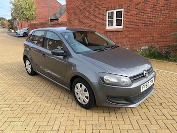 Used Volkswagen Polo 2010 for sale - 76158894: Photo