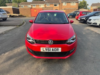 Used Volkswagen Polo 2011 for sale - 76158772: Photo