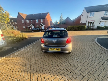 Used Volkswagen Polo 2010 for sale - 76159138: Photo