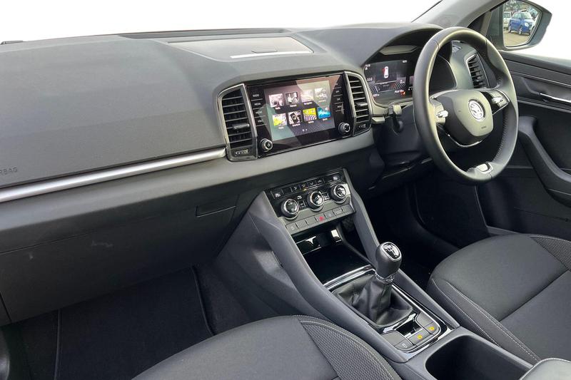 Used Skoda Karoq 2024 for sale - 78133832: Photo 2